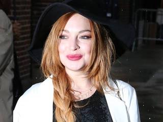 Lindsay Lohan slams mother's 'party girl' image