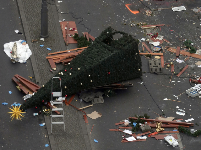 isis claims responsibility for berlin truck attack wptv com germany christmas market attack