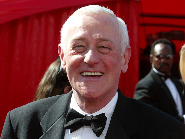 'Frasier' star John Mahoney dies at 77